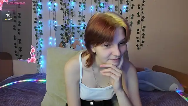 AudreyyKim live sex cam