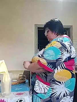 Goddess57 live sex cam