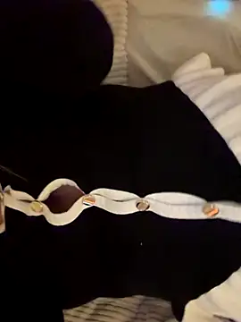 lilly_cherry69's cam snapshot