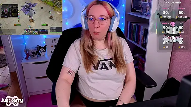 JustKerry's cam snapshot