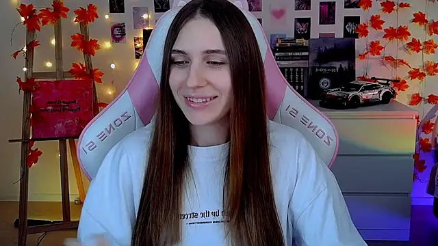 AliceCharmy's cam snapshot