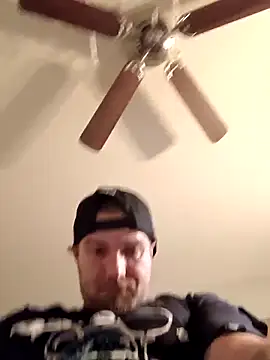 DadDDick925 live sex cam