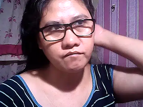 sweetsosie18's cam snapshot