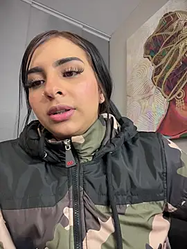 Hilary_pinkk's cam snapshot