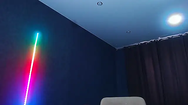 muscularjohnforuX live sex cam