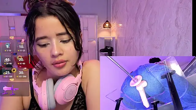 EvelynLips_'s cam snapshot