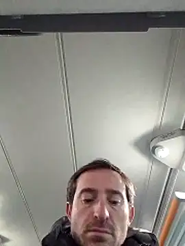 openlegsforyou's cam snapshot