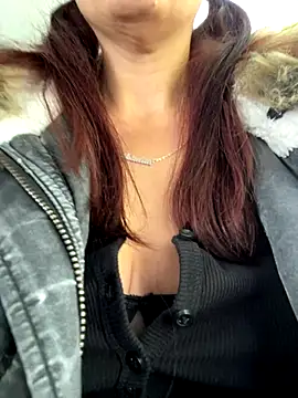 NataKitten live sex cam