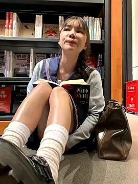 Adora188 live sex cam