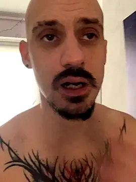 AssHunter4k's cam snapshot