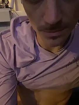 Polaroid_White's cam snapshot