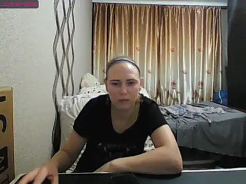 JenniDeep's cam snapshot