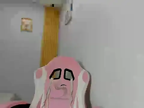 adri_sexboy229's cam snapshot