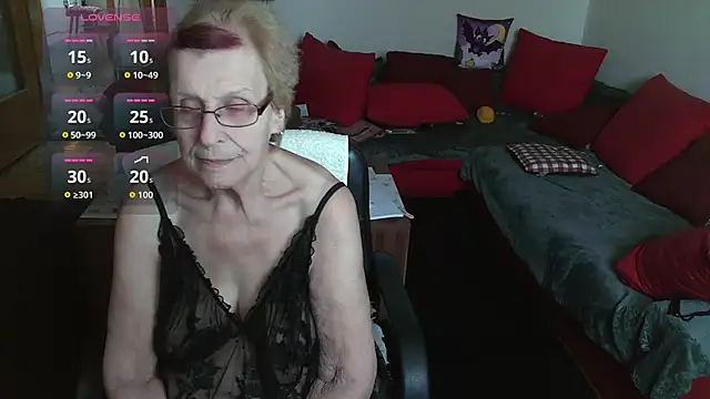 HeisseomaOriginal live sex cam