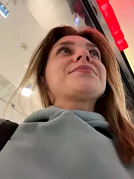 ValenciaShock live sex cam