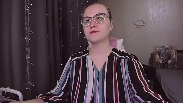 MissBrightShine live sex cam