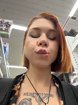 RosieSecret live sex cam