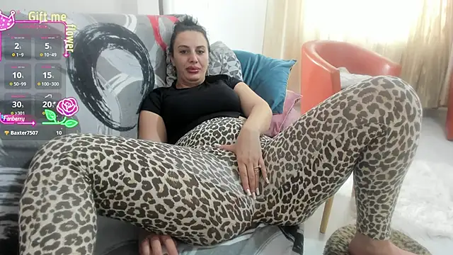 Abbeyk11's cam snapshot