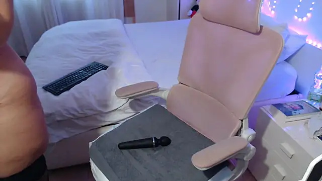 LasolitaAuri live sex cam