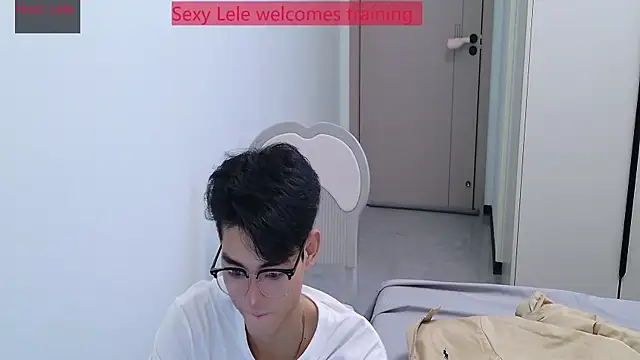 sexyboy-lele live sex cam