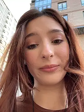 LilluKatten live sex cam