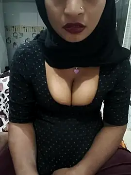 Itz_Mayra_ live sex cam