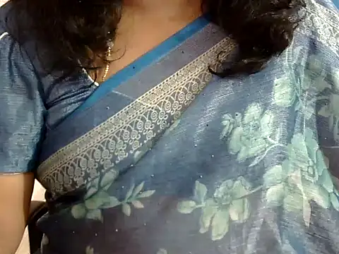 Vennela-1-Telugu live sex cam