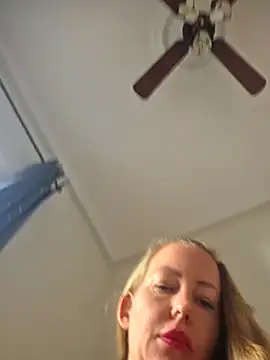 Jassy_Foxy live sex cam