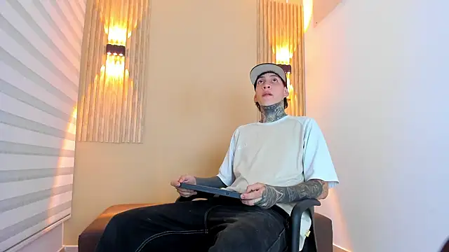 DANTE_ARMSTRONG live sex cam