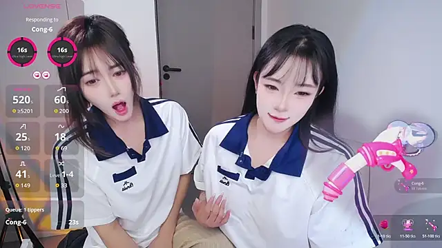 Kinadolly live sex cam