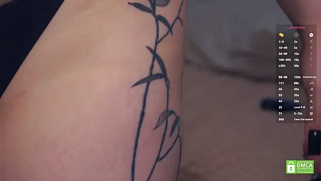 ZaraCreedon live sex cam