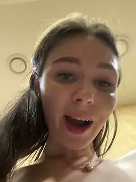 MilaBee live sex cam