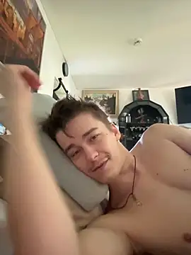 Toyjungee live sex cam