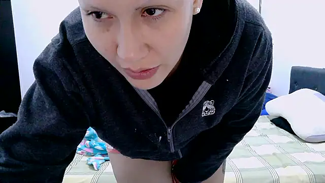 luxandracon23 live sex cam