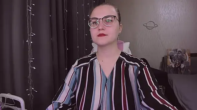 MissBrightShine live sex cam