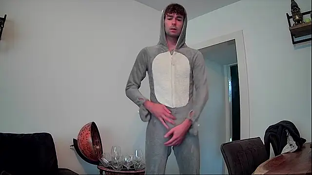 onesieboyx live sex cam