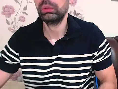 Leo_1617 live sex cam