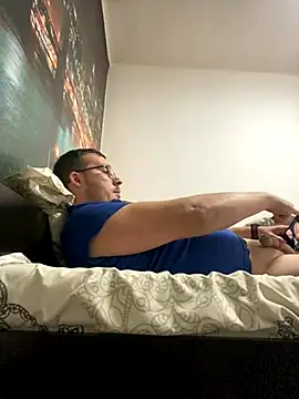 ionut9879 live sex cam