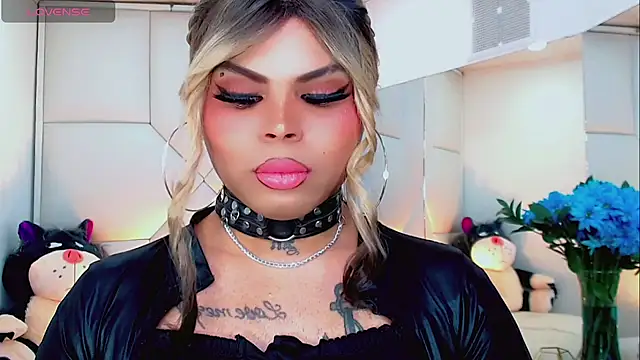 AdanKinng live sex cam