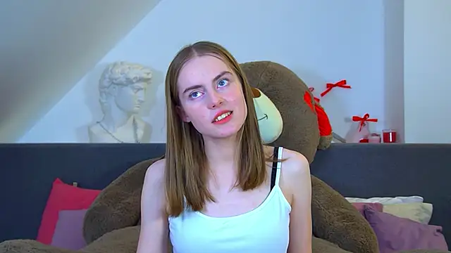 LiliLombroso's cam snapshot