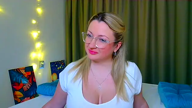 MilaLove__'s cam snapshot