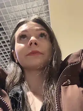 MilaBee live sex cam