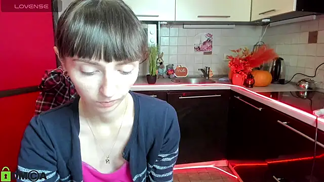 TayanaJons live sex cam