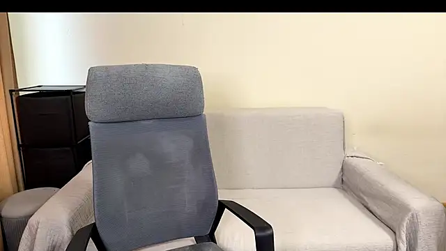 AliceKolltt live sex cam