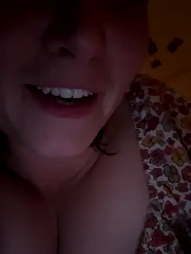 honeyrose222's cam snapshot