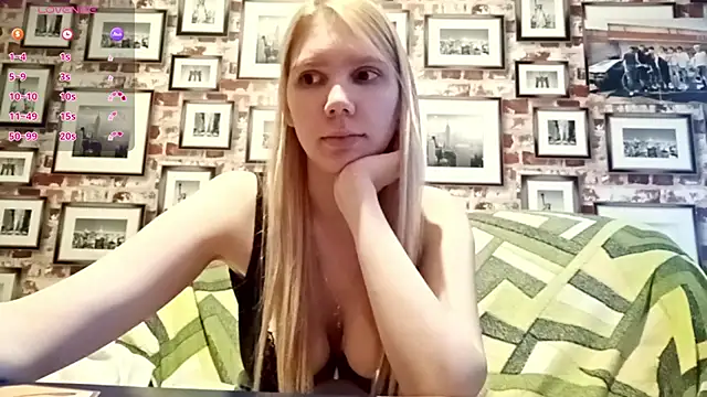 EvieBaggette's cam snapshot