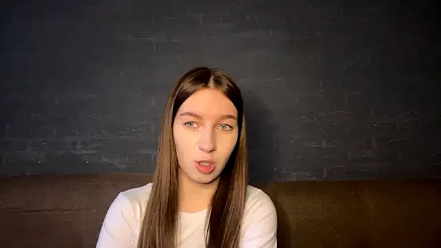 CindaWinn's cam snapshot