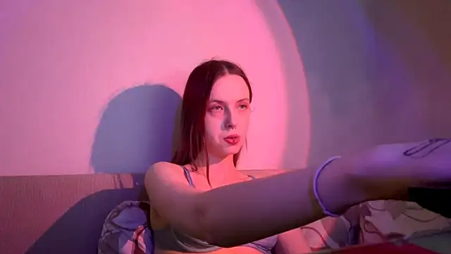 LulyClouds's cam snapshot