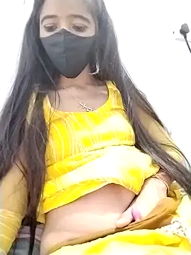 Cute-Naavya's cam snapshot