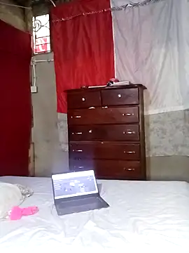 Steehood live sex cam